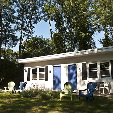 The Easterner Motel Southampton Extérieur photo
