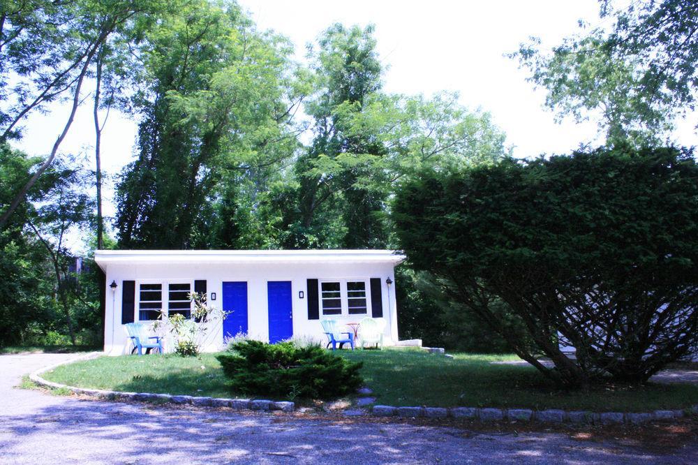 The Easterner Motel Southampton Extérieur photo