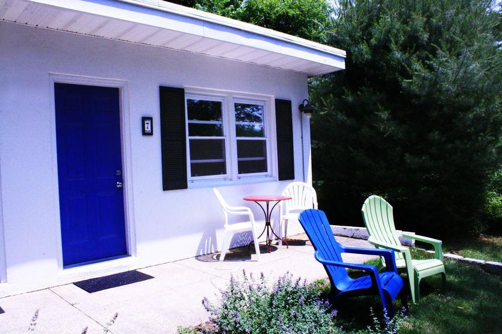 The Easterner Motel Southampton Extérieur photo