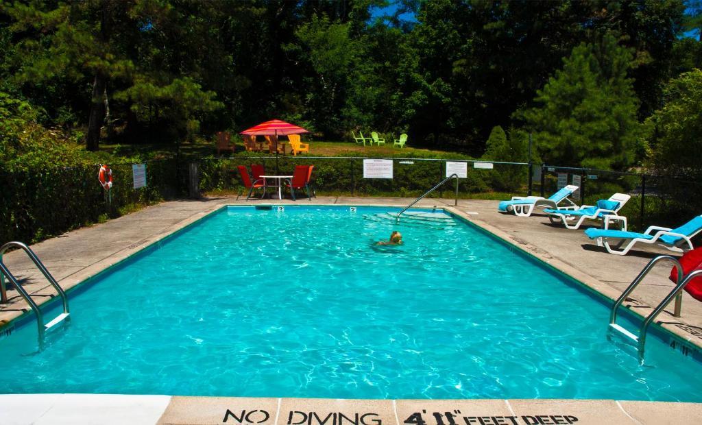 The Easterner Motel Southampton Extérieur photo