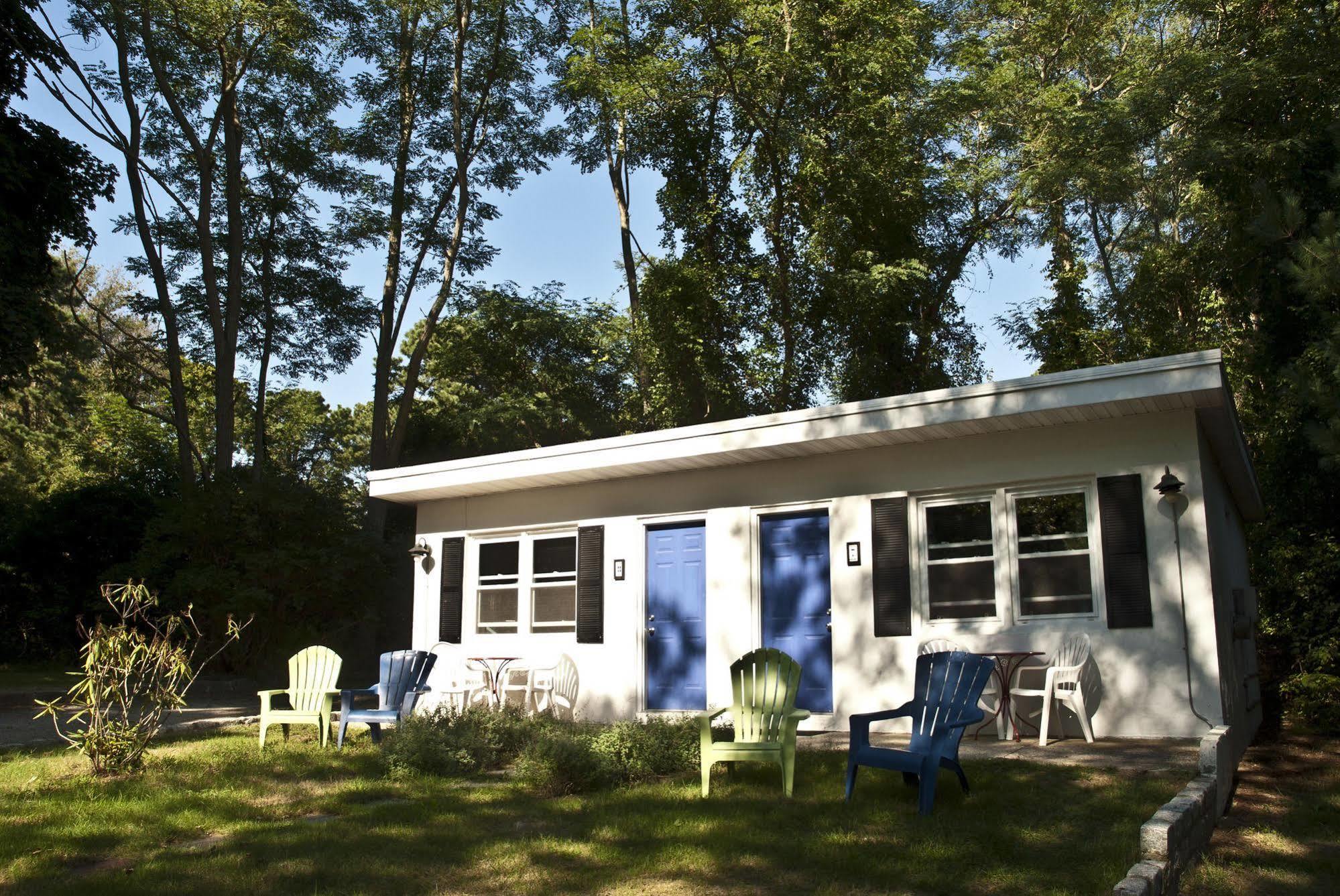 The Easterner Motel Southampton Extérieur photo