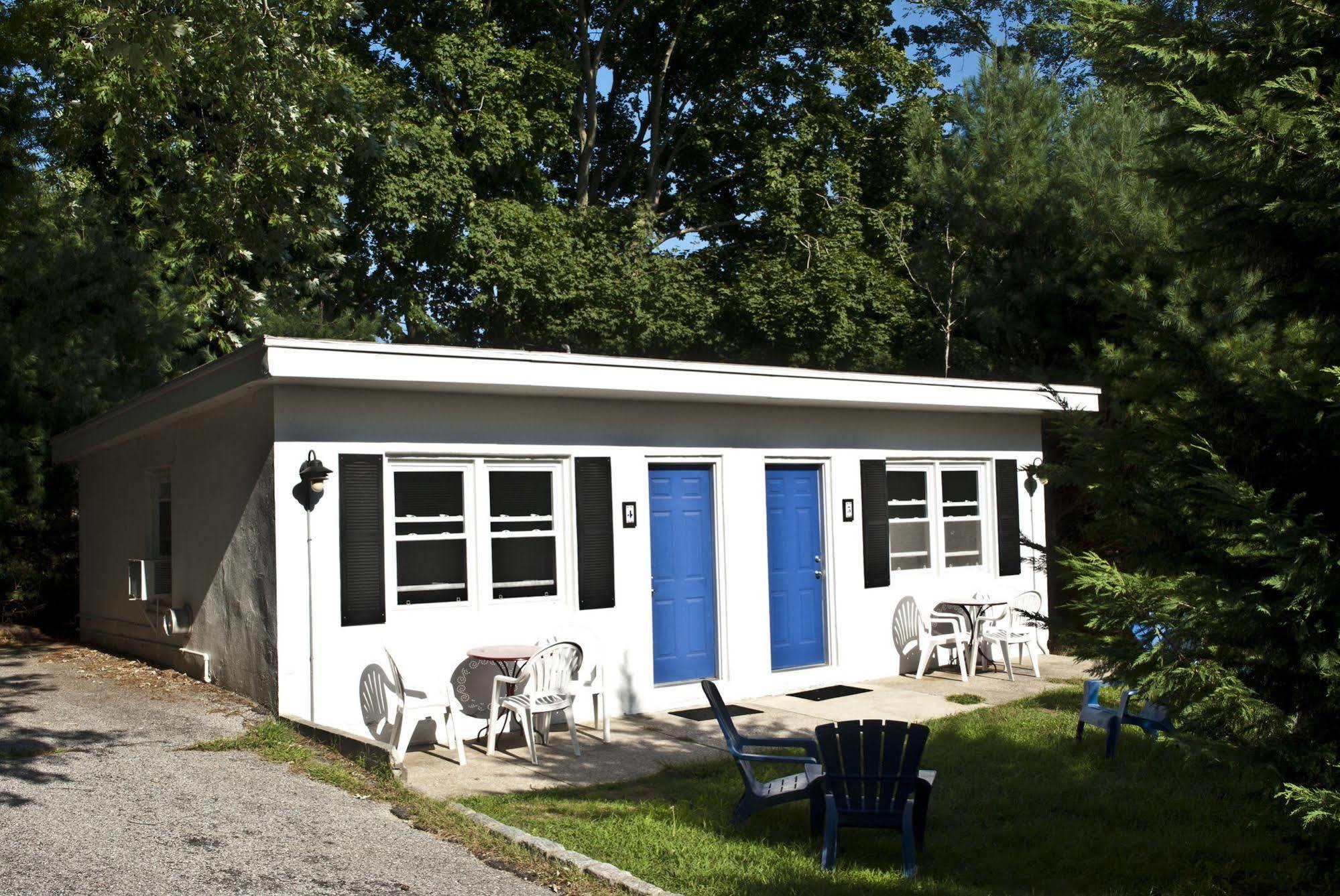 The Easterner Motel Southampton Extérieur photo